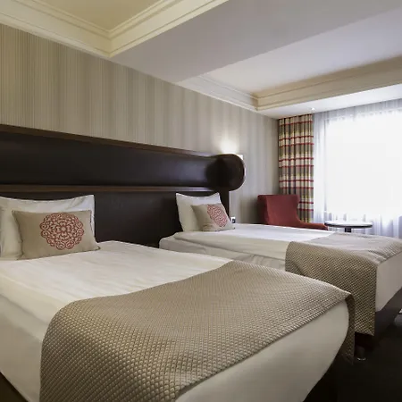 Titanic Comfort Sisli 3*