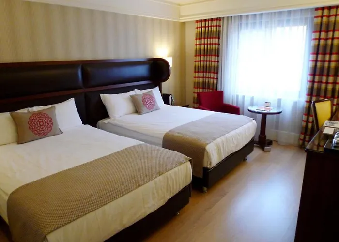Hotel Titanic Comfort Sisli 3*
