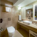 Titanic Comfort Sisli Hotel 3*